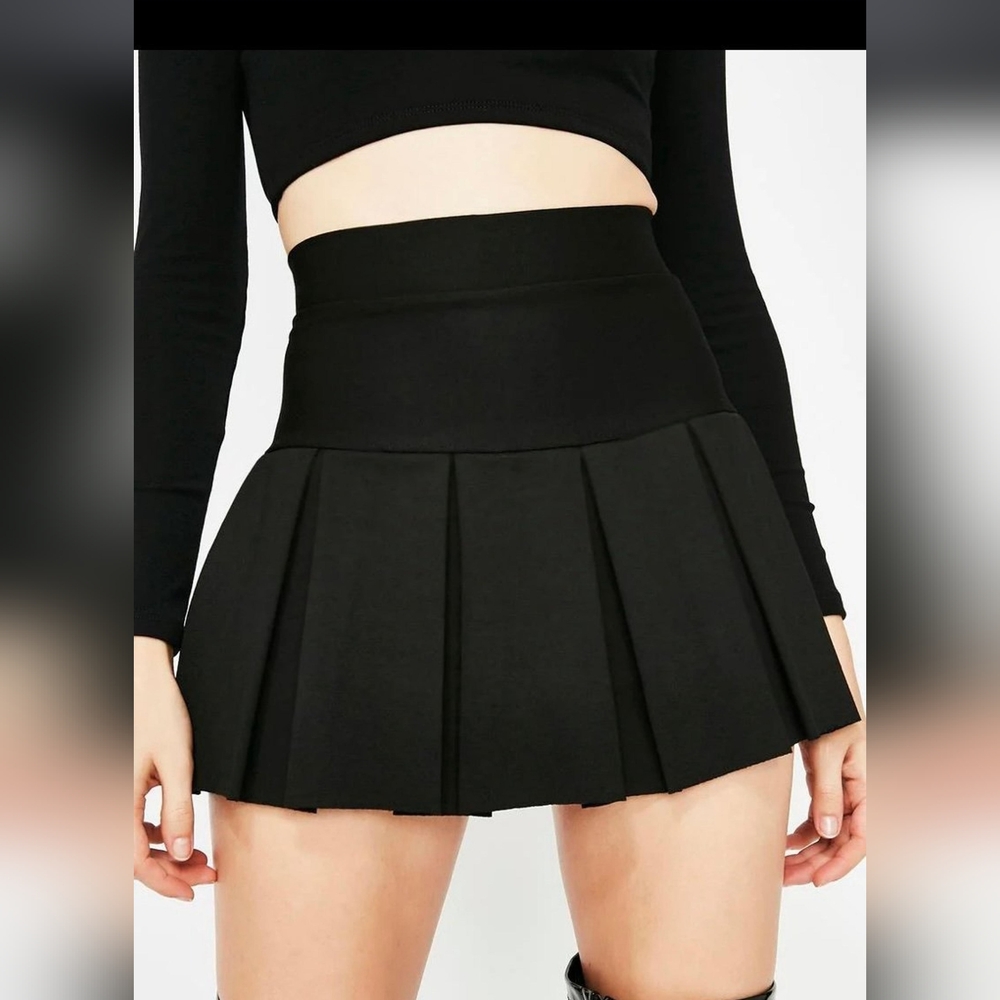 Dollskill Black Pleated Mini Skirts